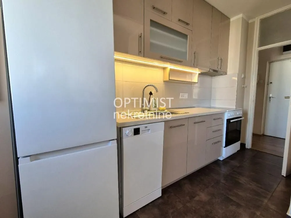 Rent, three bedroom apartment, 56m², Čukarica, Beograd
