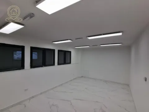 Rent, office space, 147m², Spens, Novi Sad Sve Podlokacije - image 9