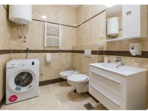 Sale, one bedroom apartment, 58m², Bečići, Budva - image 7