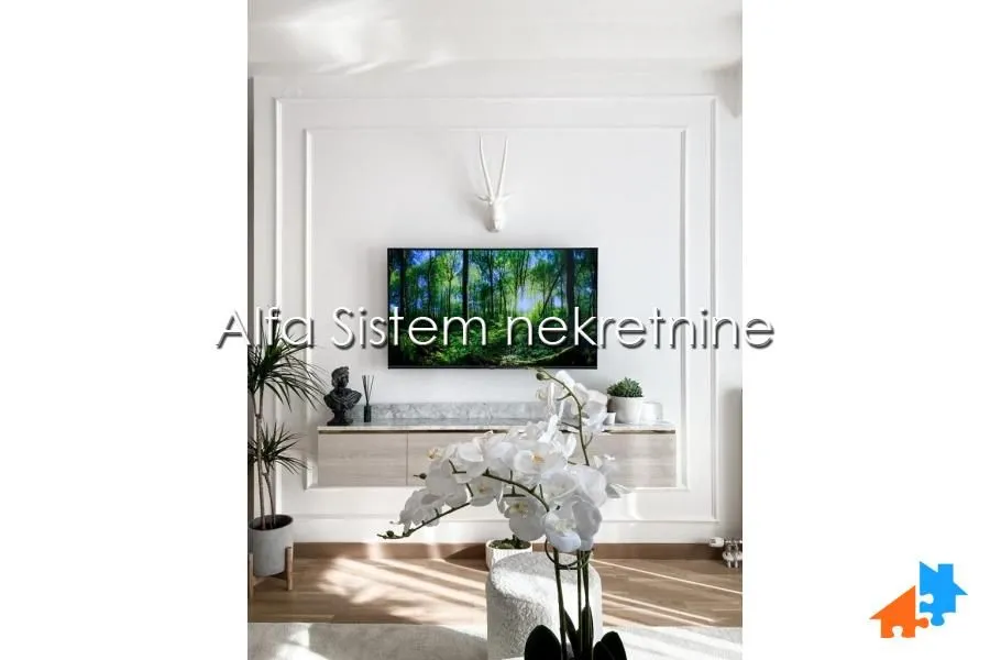 Rent, two bedroom apartment, 56m², Savski Venac, Beograd