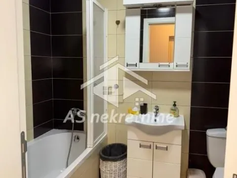 Izdavanje, trosoban stan, 73m², Gradska Bolnica, Zvezdara Sve Podlokacije - image 17