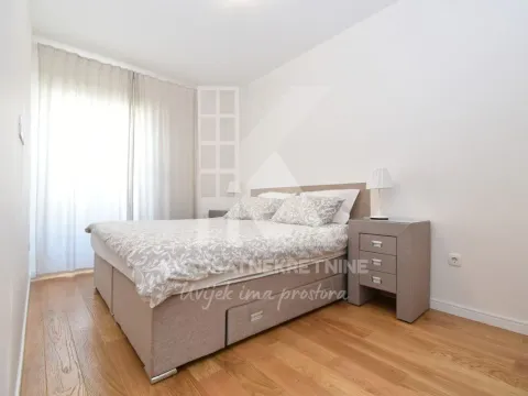 Izdavanje, jednosoban stan, 39m², Central Point, Podgorica - image 6