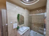 Izdavanje, dvosoban stan, 117m², Budva, Crna Gora - image 2