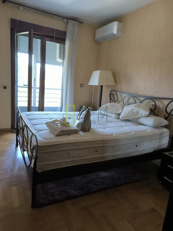 Prodaja, dvosoban stan, 82m², Preko Morače, Podgorica