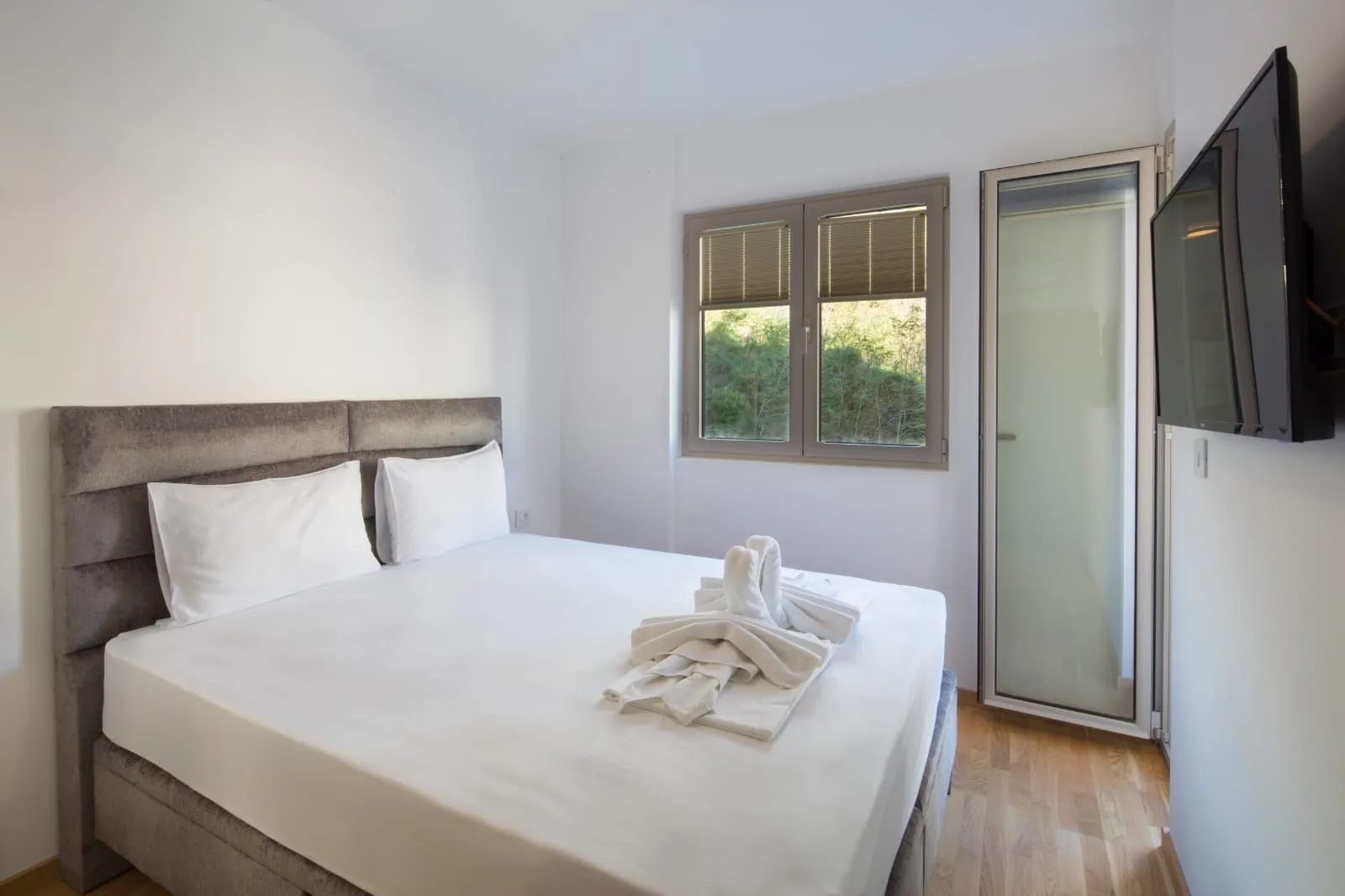 Sale, two bedroom apartment, 55m², Bečići, Budva