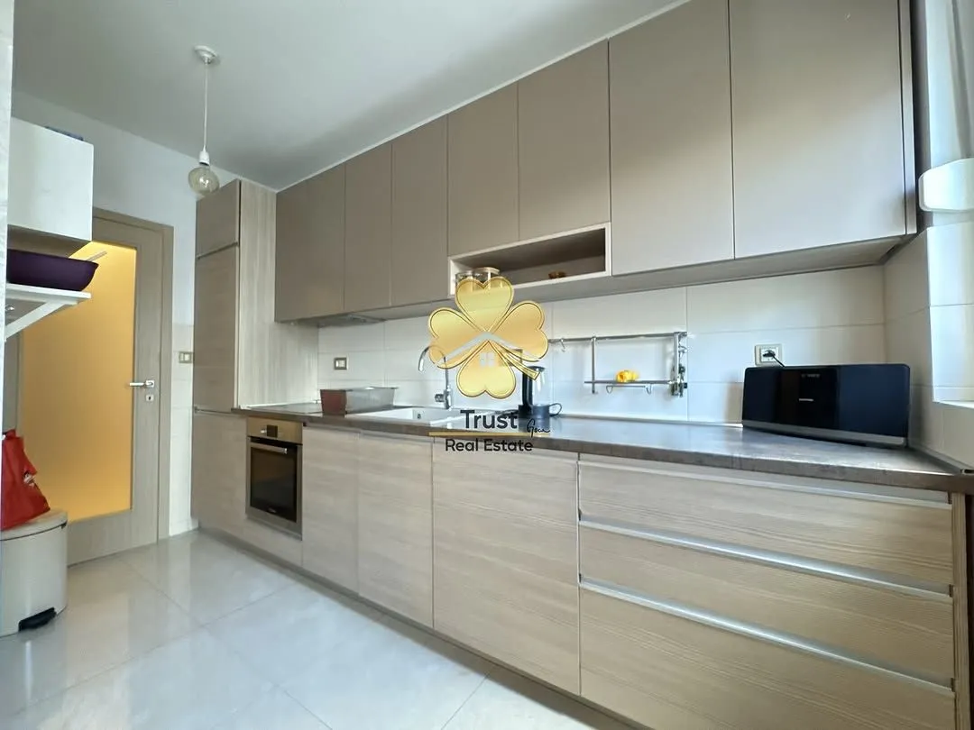 Rent, two bedroom apartment, 75m², City Kvart, Podgorica