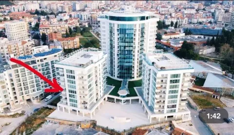 Rent, two bedroom apartment, 85m², Budva, Crna Gora - image 2