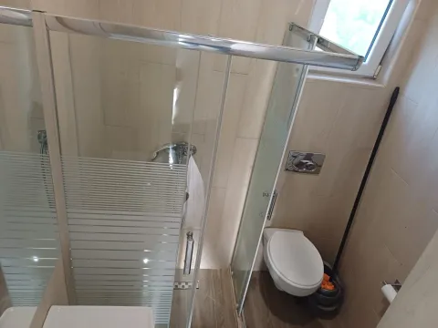 Rent, two bedroom apartment, 60m², Zelenika, Herceg Novi - image 14