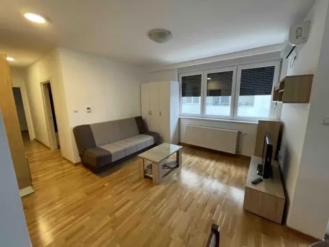 Izdavanje, dvosoban stan, 55m², Telep, Novi Sad Sve Podlokacije - image 8