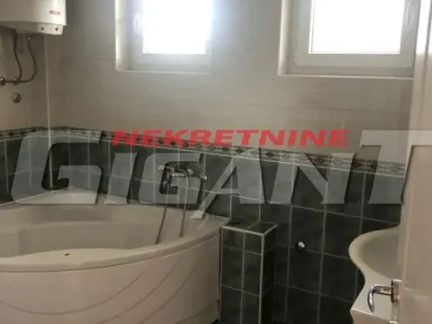 Prodaja, kuća, 440m², Mali Mokri Lug, Zvezdara Sve Podlokacije - image 10