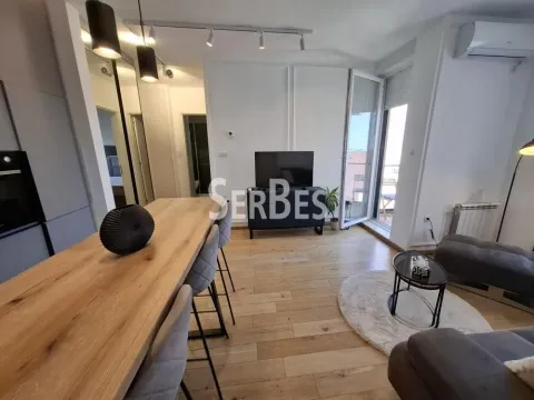 Izdavanje, dvosoban stan, 42m², Bulevar Oslobodjenja, Novi Sad Sve Podlokacije - image 2