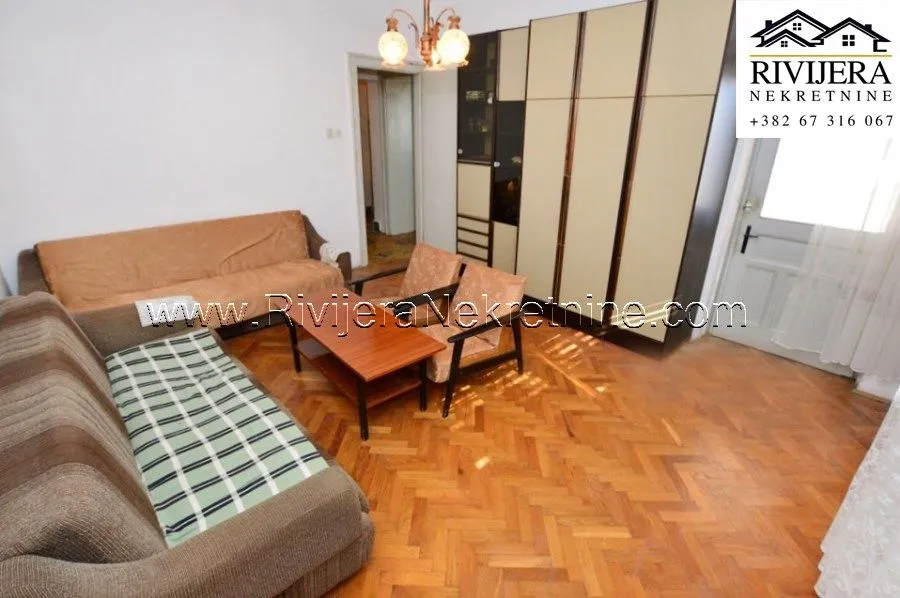 Prodaja, jednosoban stan, 70m², Centar, Herceg Novi