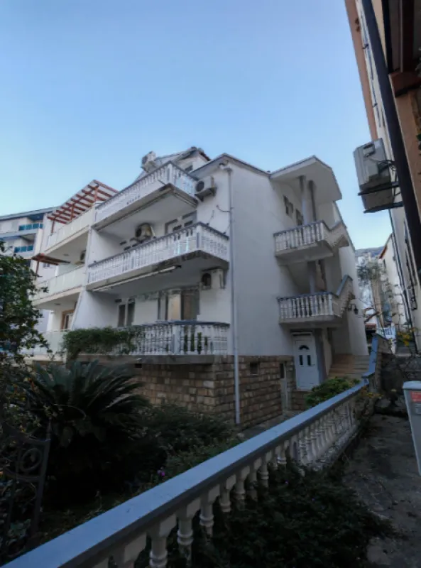 Prodaja, ugostiteljski objekat, 345m², Bečići, Budva