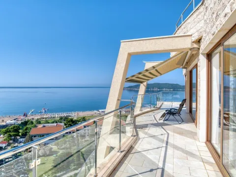 Sale, four bedroom apartment, 199m², Bečići, Budva - image 18