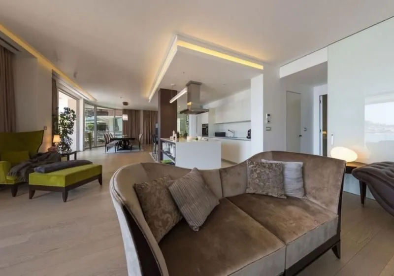 Sale, four bedroom apartment, 645m², Budva, Crna Gora
