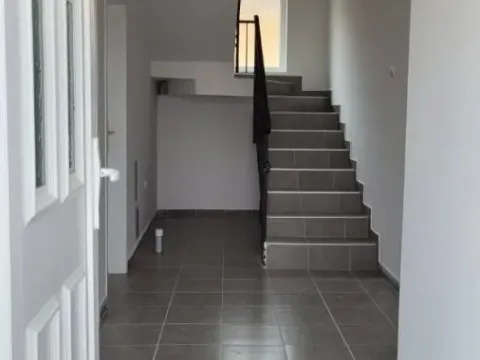 Prodaja, kuća, 105m², Širine, Petrovaradin - image 6