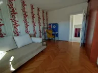 Izdavanje, stan, 330m², Tološi, Podgorica - image 9