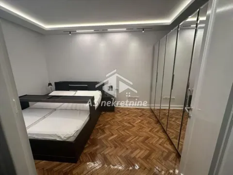 Izdavanje, dvosoban stan, 46m², Stari Grad, Beograd - image 16