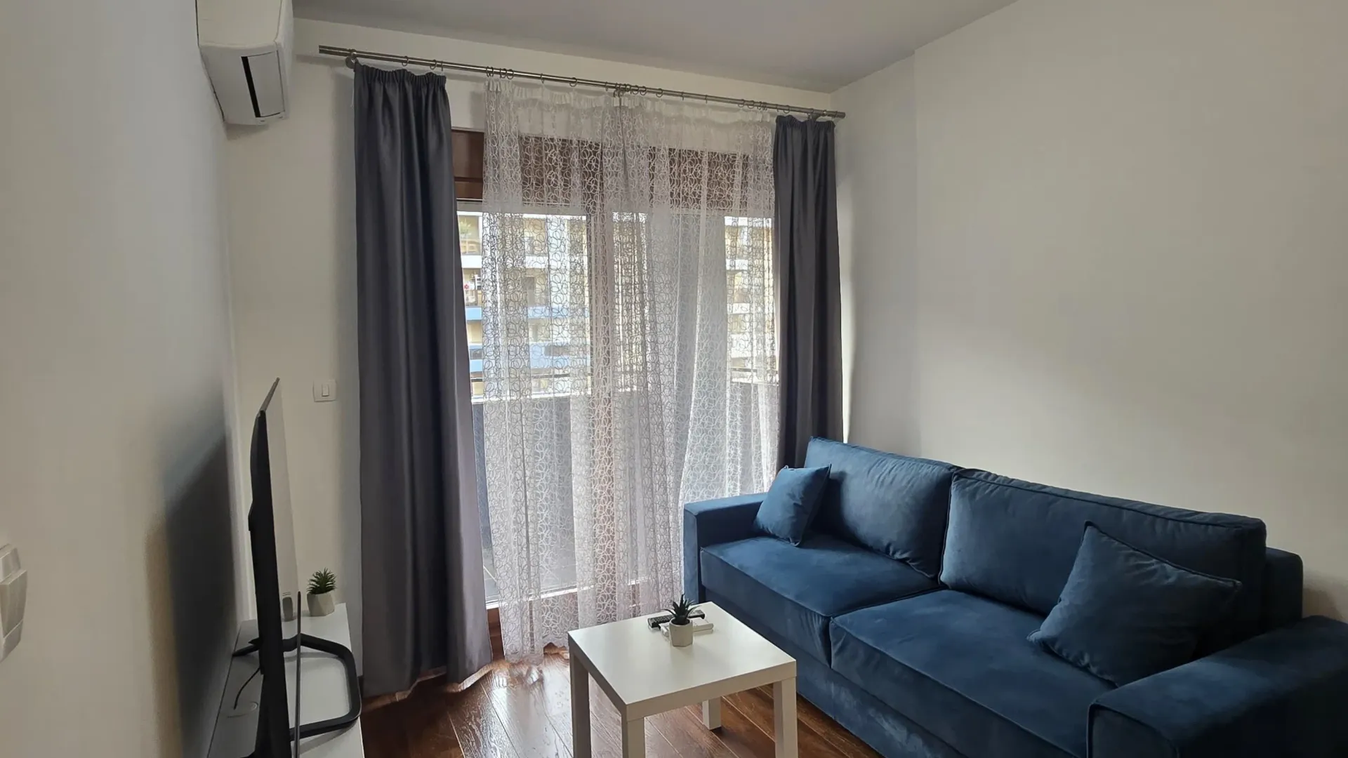 Rent, studio apartment, 27m², Master Kvart, Podgorica