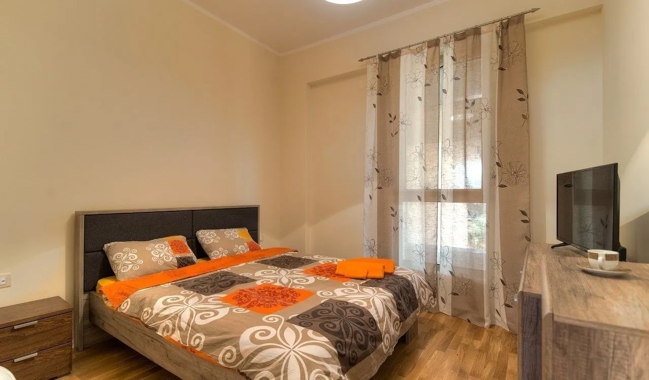 Prodaja, dvosoban stan, 83m², Zavala, Budva