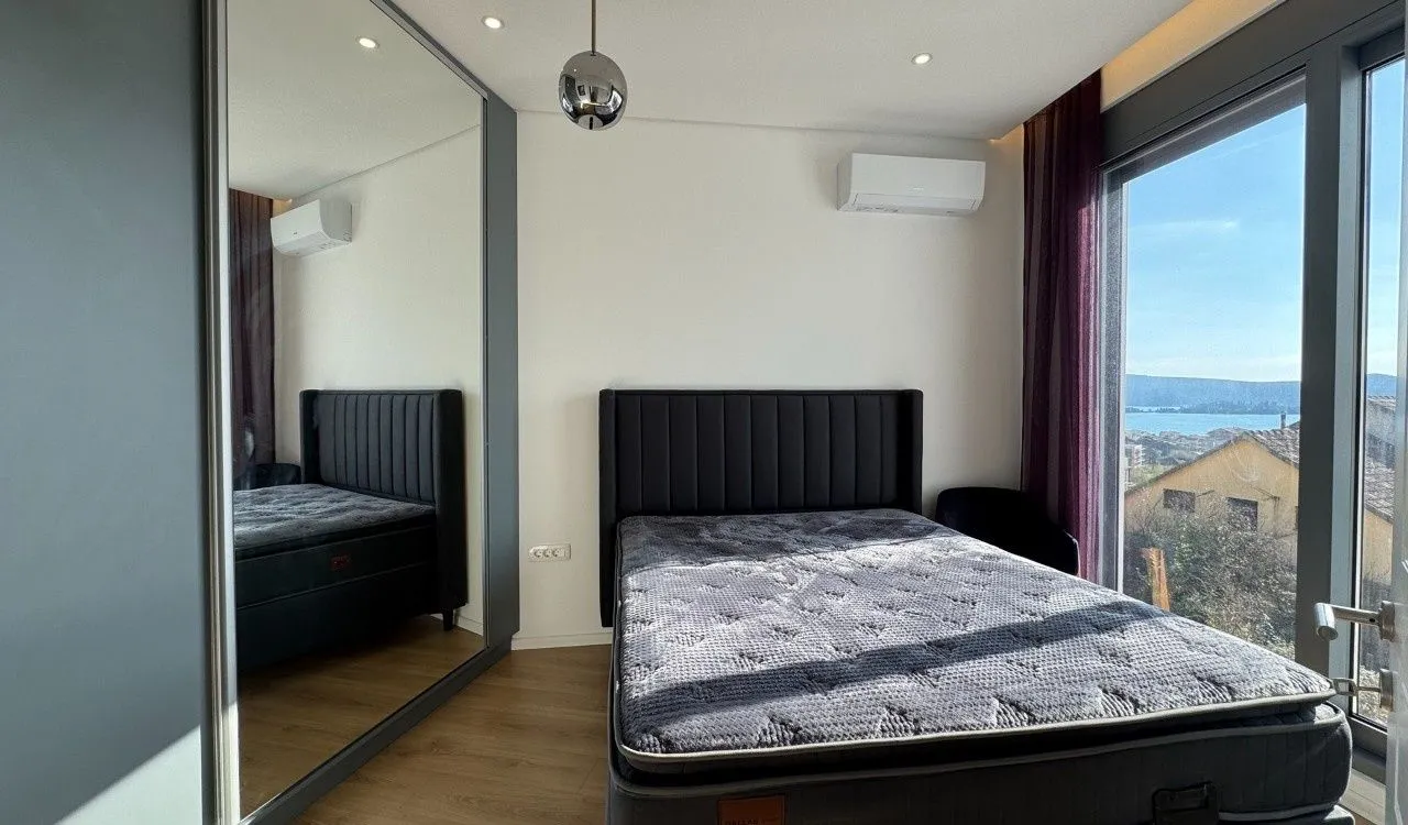Prodaja, dvosoban stan, 76m², Tivat, Crna Gora