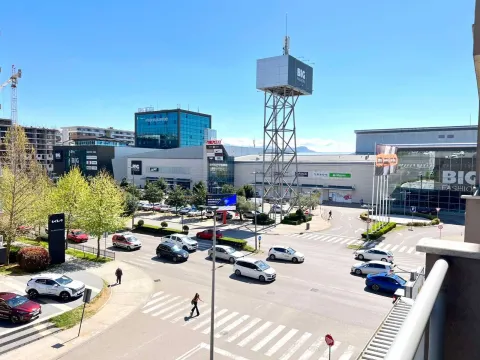 Prodaja, jednosoban stan, 47m², City Kvart, Podgorica - image 7