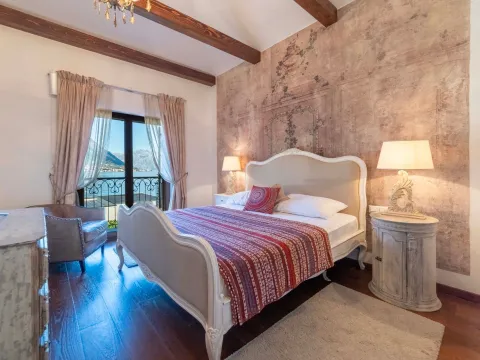 Prodaja, kuća, 193m², Dobrota, Kotor - image 27