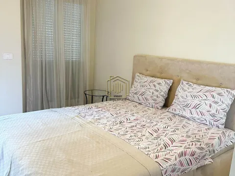 Izdavanje, jednosoban stan, 45m², City Kvart, Podgorica - image 9