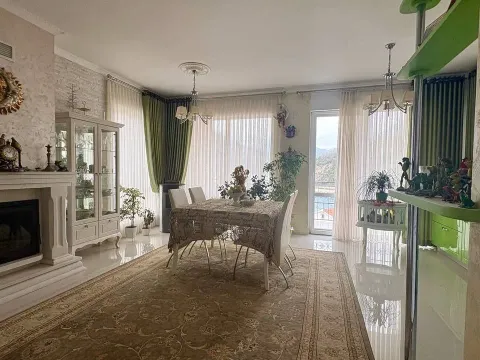 Prodaja, trosoban stan, 180m², Lepetani, Tivat - image 6