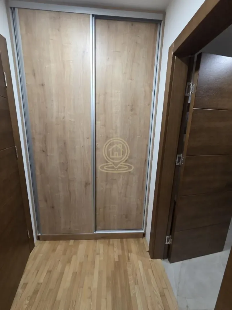 Prodaja, četvorosoban stan, 108m², Pantelej, Niš