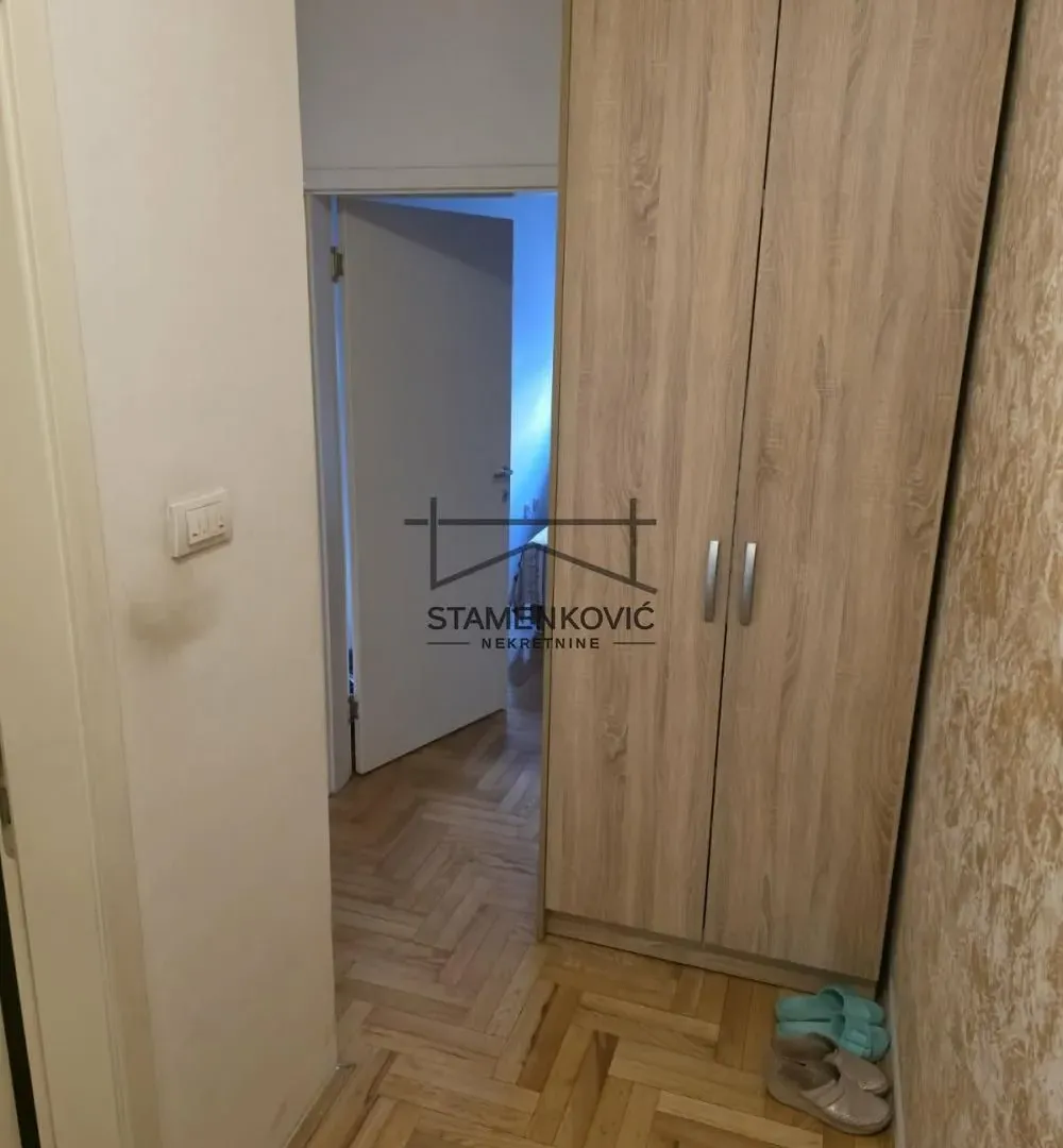 Prodaja, dvosoban stan, 42m², Nova Detelinara, Novi Sad Sve Podlokacije