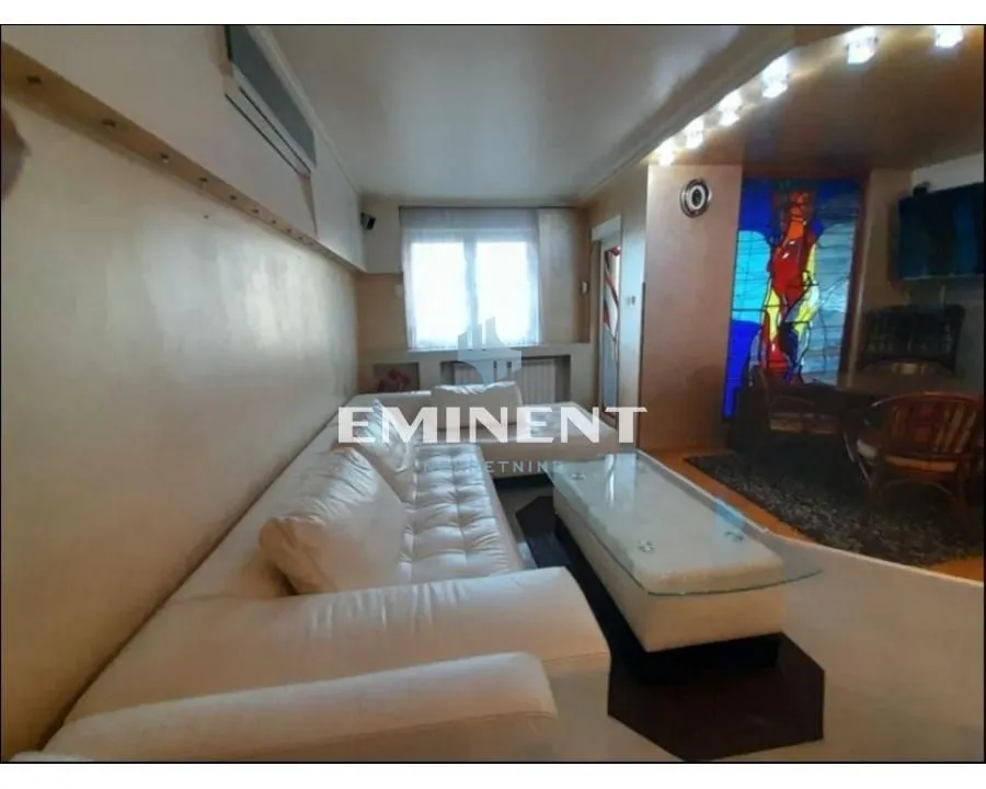 Rent, two bedroom apartment, 66m², Južni Bulevar, Vračar Sve Podlokacije