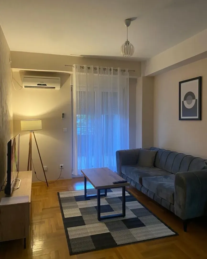Izdavanje, jednosoban stan, 56m², City Kvart, Podgorica