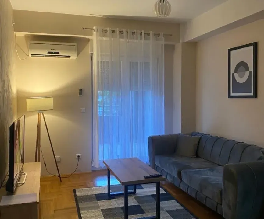 Izdavanje, jednosoban stan, 56m², City Kvart, Podgorica