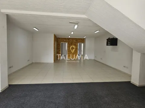 Rent, office space, 190m², City Kvart, Podgorica - image 3