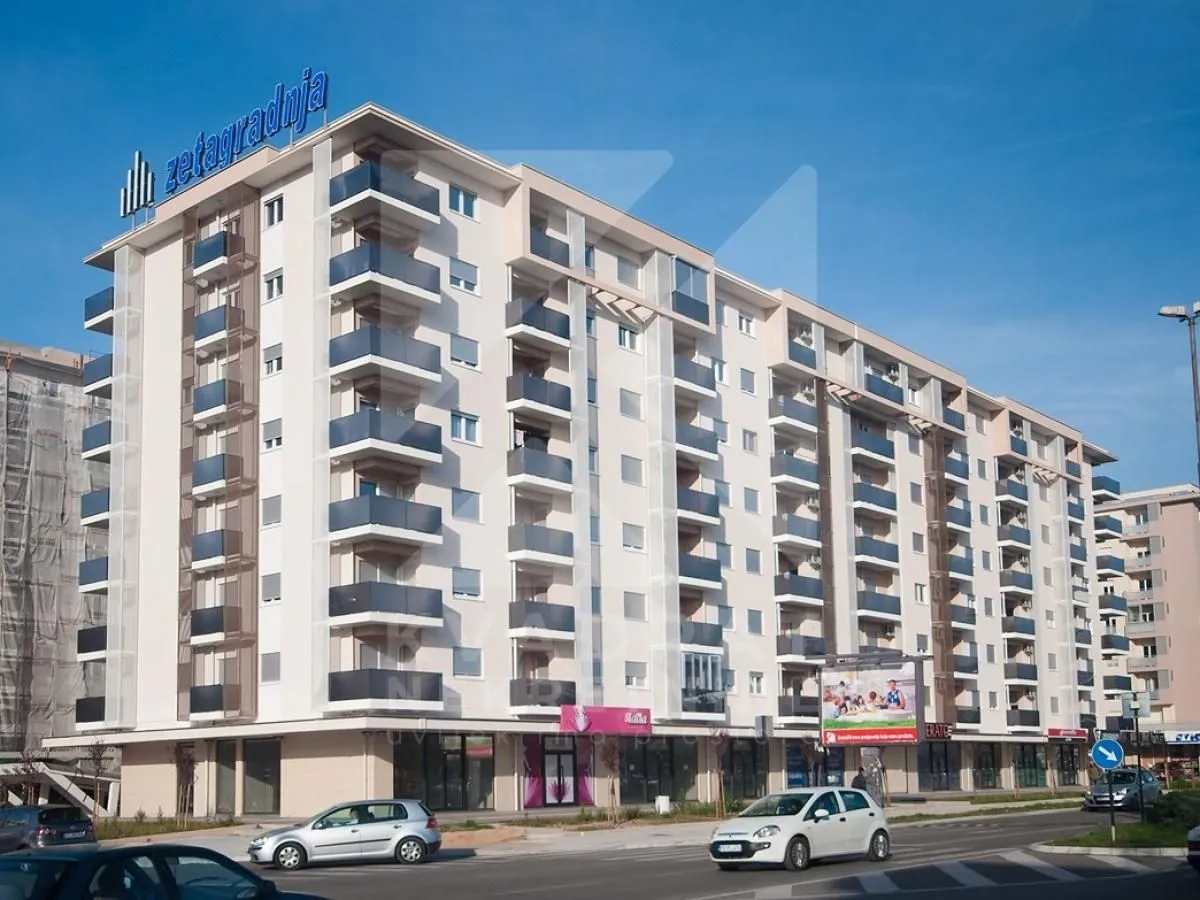 Izdavanje, jednosoban stan, 55m², City Kvart, Podgorica
