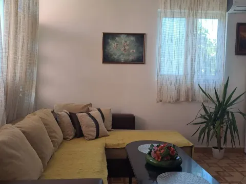 Rent, one bedroom apartment, 40m², Masline, Podgorica - image 7