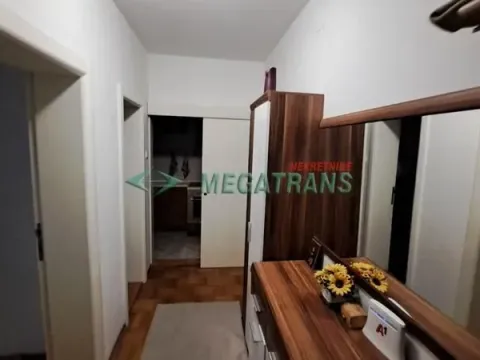 Izdavanje, trosoban stan, 72m², Bulevar Oslobodjenja, Novi Sad Sve Podlokacije - image 5