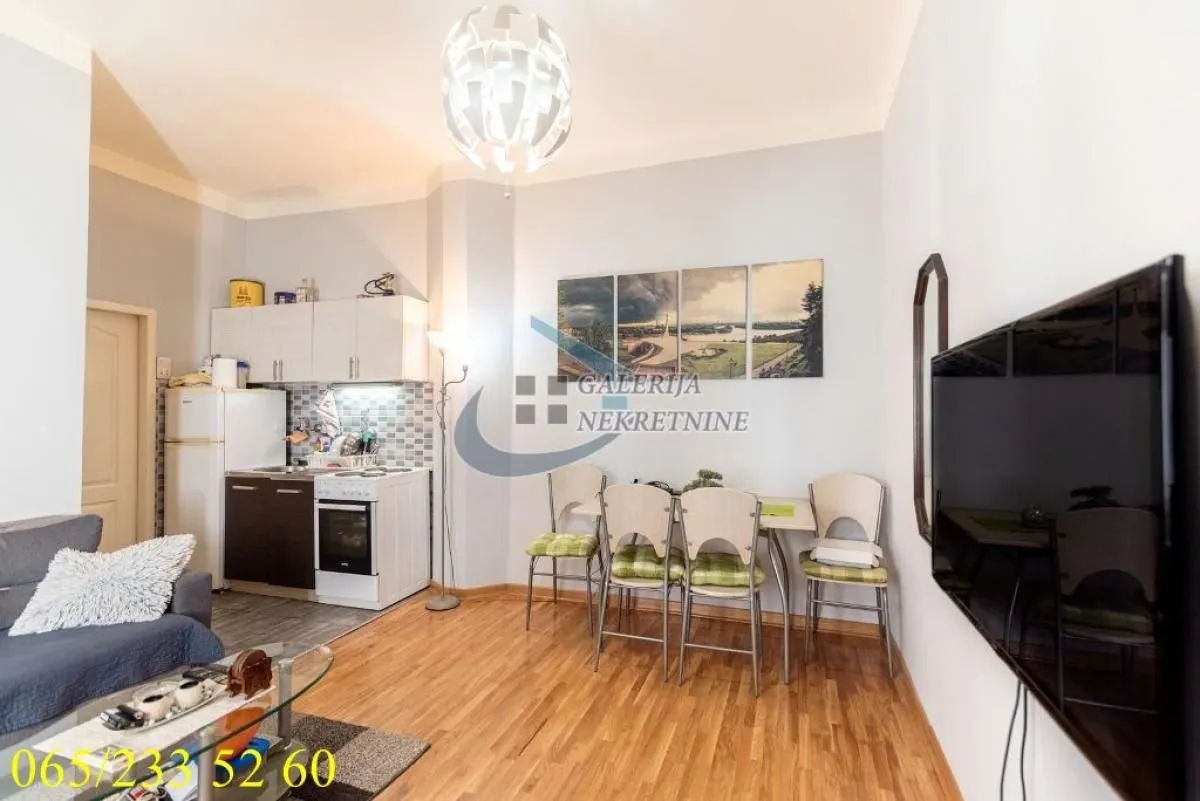 Sale, three bedroom apartment, 70m², Gundulićev Venac, Beograd
