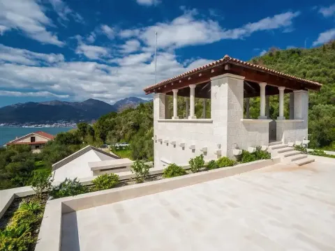 Sale, house, 1483m², Tivat, Crna Gora - image 3