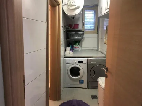 Sale, two bedroom apartment, 70m², Centar, Tivat - image 11