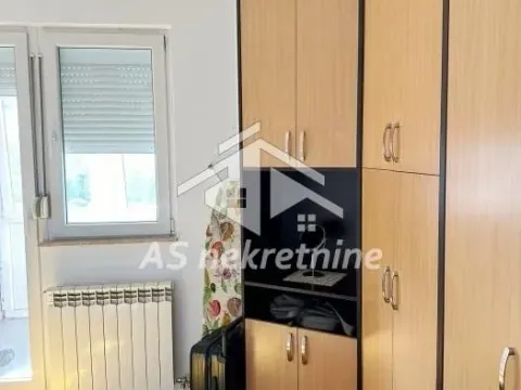 Izdavanje, trosoban stan, 60m², Brace Jerković, Voždovac Sve Podlokacije - image 12