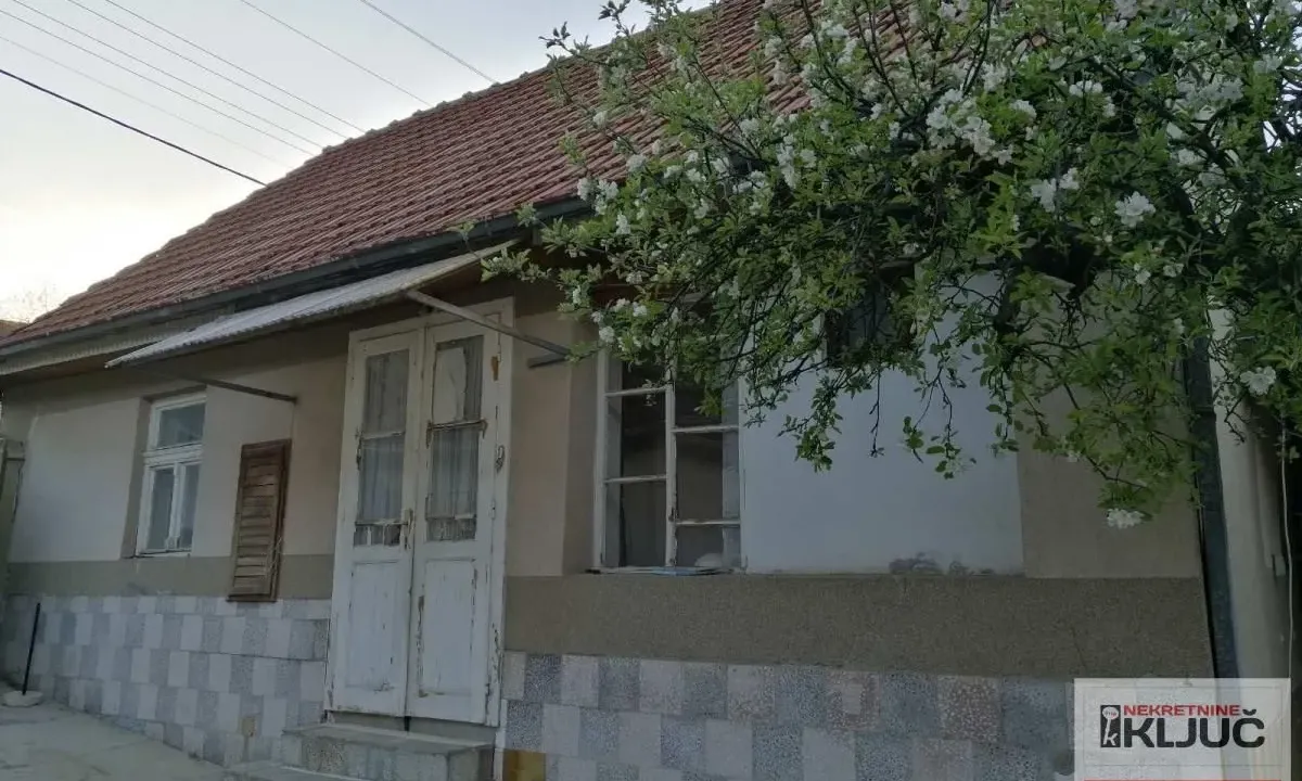 Sale, house, 74m², Beočin, Srbija
