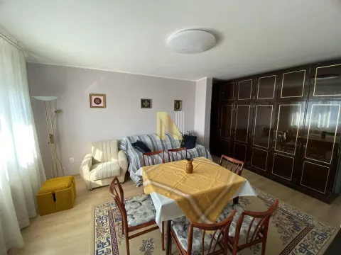 Izdavanje, trosoban stan, 72m², Grbavica, Novi Sad Sve Podlokacije - image 7