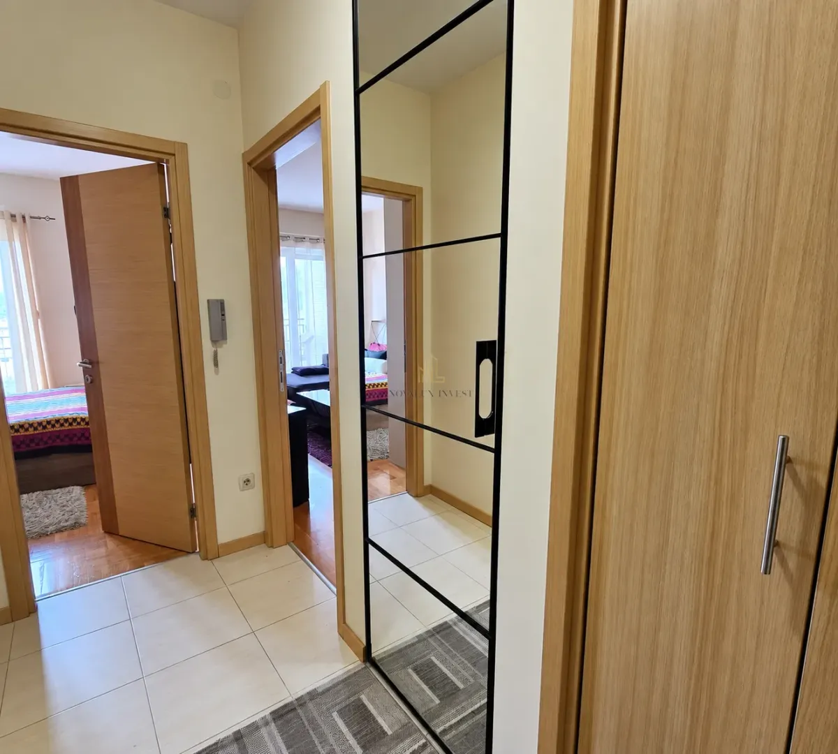 Izdavanje, jednosoban stan, 52m², Blok 6, Podgorica
