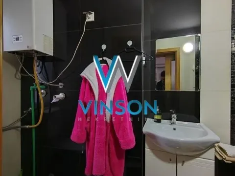 Izdavanje, četvorosoban stan, 100m², Petrovaradin, Novi Sad - image 11