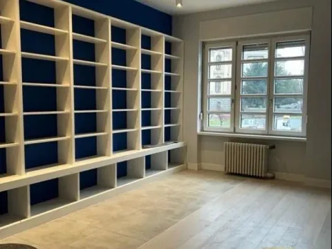 Rent, two bedroom apartment, 125m², Stari Grad, Beograd - image 2