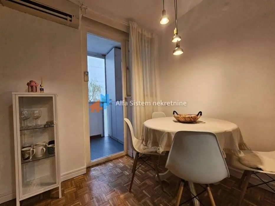 Rent, three bedroom apartment, 68m², Centar Sve Podlokacije, Beograd