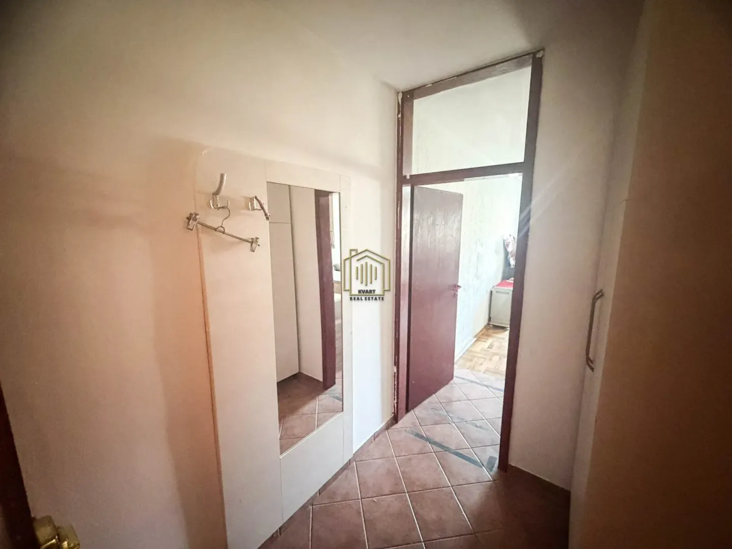 Izdavanje, jednosoban stan, 40m², Zabjelo, Podgorica