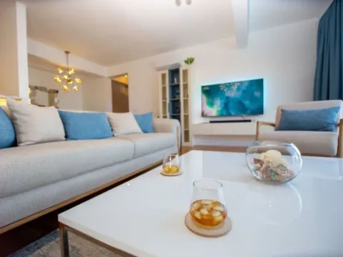 Rent, house, 250m², Reževići, Budva - image 5